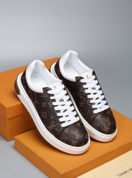 

2019e summer men's trend letters casual shoes, fashion and comfortable shoes wild sports shoes original packaging delivery 38-44, Black