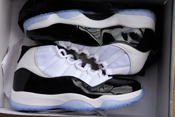 

with original box 11s basketball shoes concord number 45 mens womens 11 trainers sport sneaker size 7-13 high qaulitys very good product