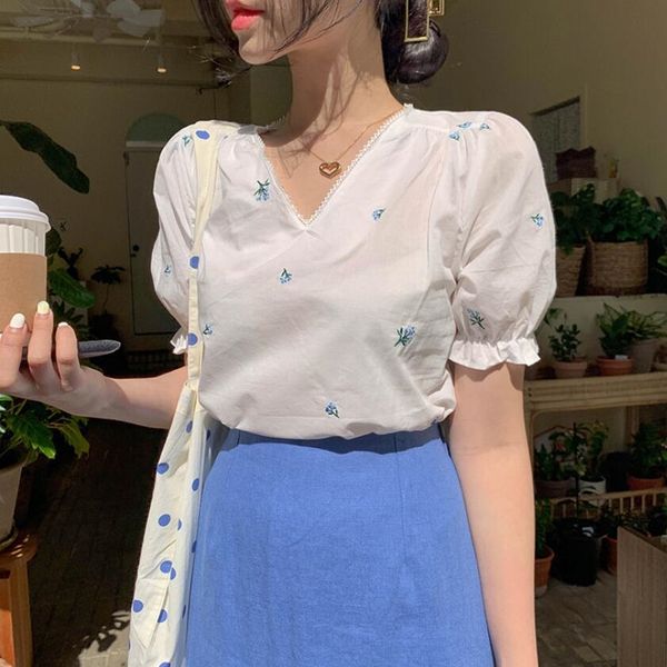 

summer korean style new fashion short-sleeved women's delicate flower embroidered loose shirt women's 2020 shirt shirt, White