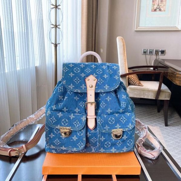 

men women designer backpacks big capacity fashion travel bags bookbags classical style genuine leather qualty designer crossbody bag, Silver