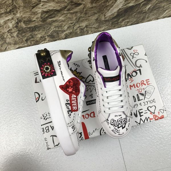 

2020w new trend graffiti leather casual shoes fashion men and women outdoor sports shoes personality wild party couple shoes, size 35-45, Black