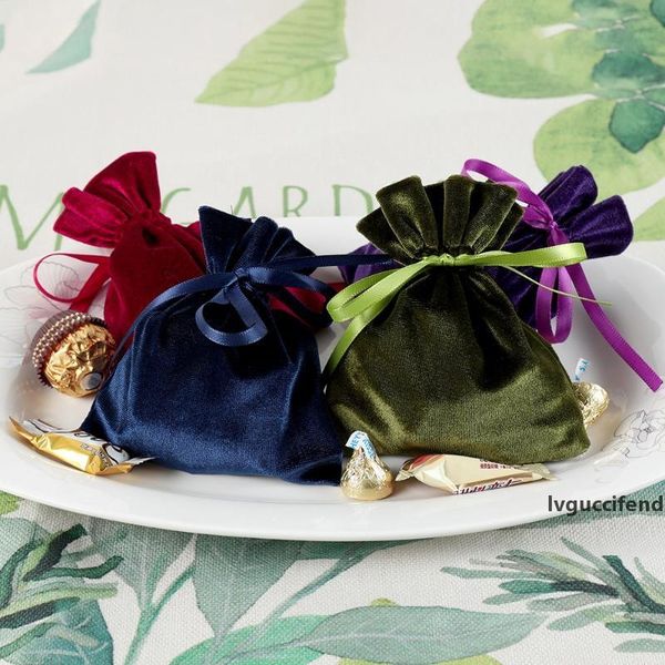 

2018 new velvet gift pouches gift bags jewelry packaging bag wedding party decoration favors cases boxes event supplies dec