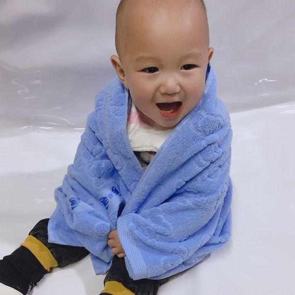 

пляж детской ванночки чистый хлопок 32 прядей 50 * 100 маленького банное полотенце абсорбента детского пляж полотенце