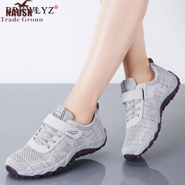 

brkwlyz 2020 autumn fashion women shoes casual sneakers shoes woman flats lace-up creepers comfortable mother, Black