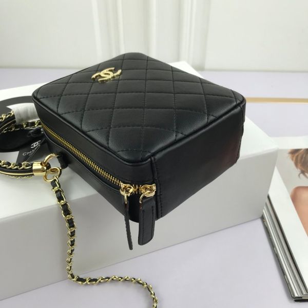 

genuine black embossed leather women's handbagdesigner retro women chain big tassel handbags women shoulder