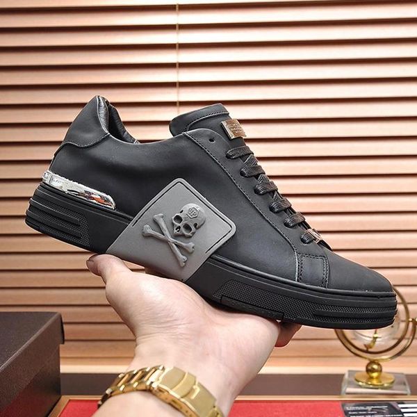 

fashion luxury mens shoes footwears casual sneakers design low lace -up breathable cool street fashion scarpe da uomo sports shoes