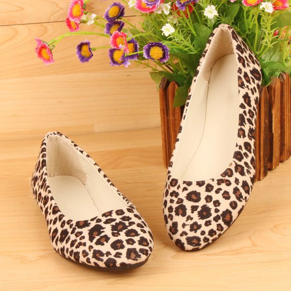 

woman spring flat leopard print casual shoes women slip on cloth pointed toe shallow boat shoes female soft bottom footwear c15, Black