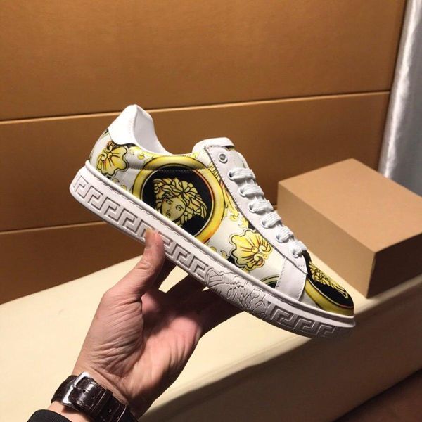 

2020t luxury men's medusa printed low-casual tide shoes, high-quality fashion catwalk shoes outdoor sports shoes, size: 38-451, Black