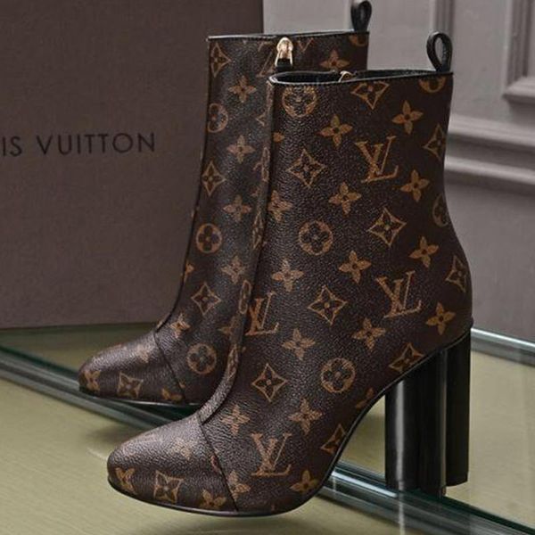 

09 designer luxury women's casual fashion shoes, women's outdoor casual shoes, fast delivery, original box, Black