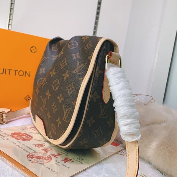 

new arrival women bag shoulder bag lady leather small flap crossbody bag classic style women messenger bags with origin box