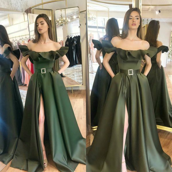Armee-Grün-Abschlussball-Kleider 2020 weg von der Schulter Rüschen Satin Abendkleider Side Split formale lange Partei-Kleid Vestido