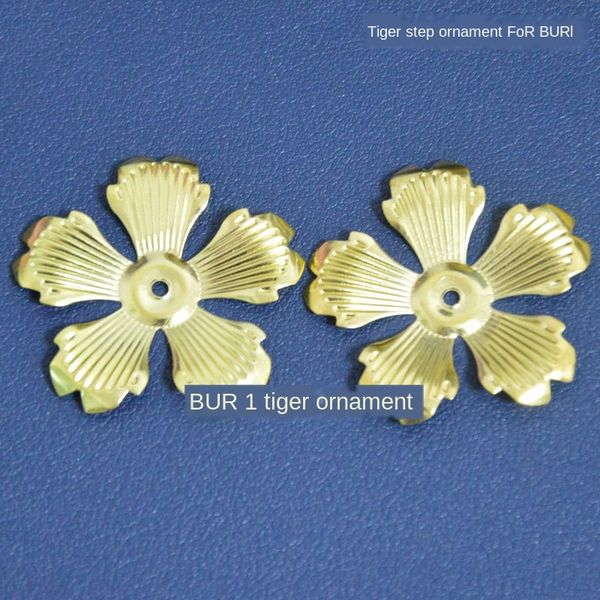 

orgdr versatile notch five-leaf holder universal scar iron mouth five-petal holder 32mm five 32mm five-petal five-leaf flower slice notch ir, Silver