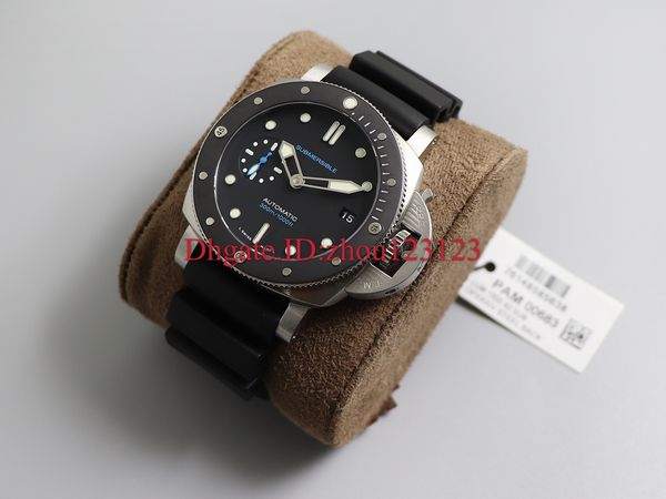 

vs new: pam683.42 mm.ceramic ring mouth.rubber belt, sapphire glass, good workmanship.as a stable.designer watches, Slivery;brown