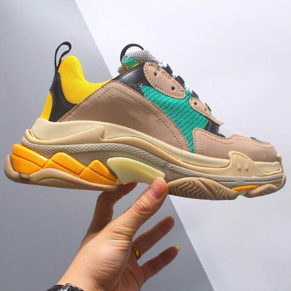 

designer shoes fashion paris 17 fw casual of triple s sneaker mens women black pink white sports sneakers size 36-45
