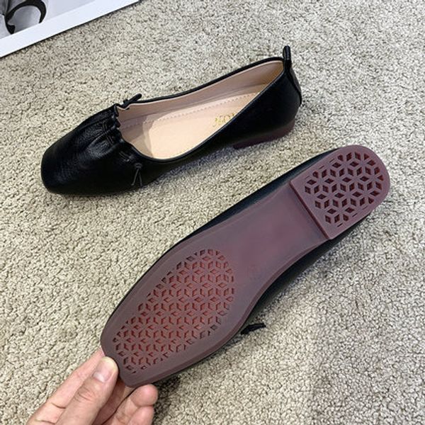 

shoes women's spring/summer 2020 new shallow soft soles fashion folds flat casual fairy single shoes trend, Black