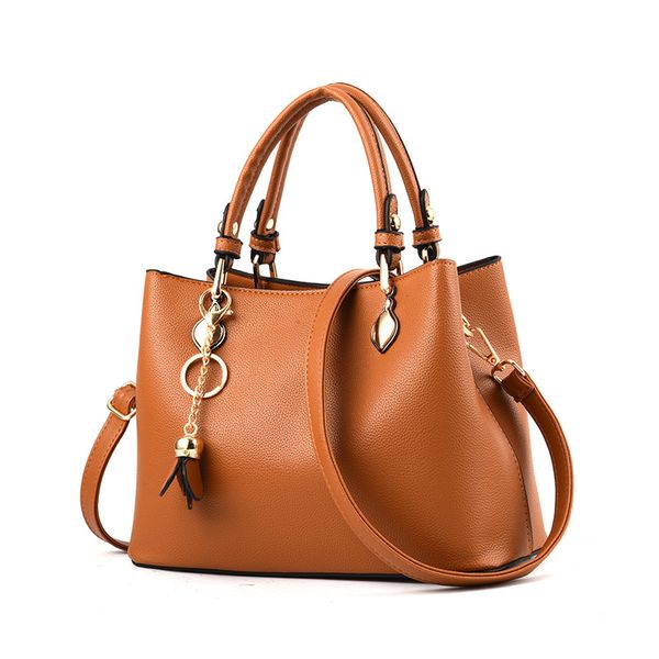 

fashion bag women's new shoulder messenger bag women's commuter handbag