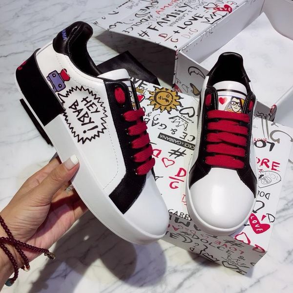 

2020-2019v luxury designer casual shoes couple shoes fashion wild men and women sports shoes 35-45