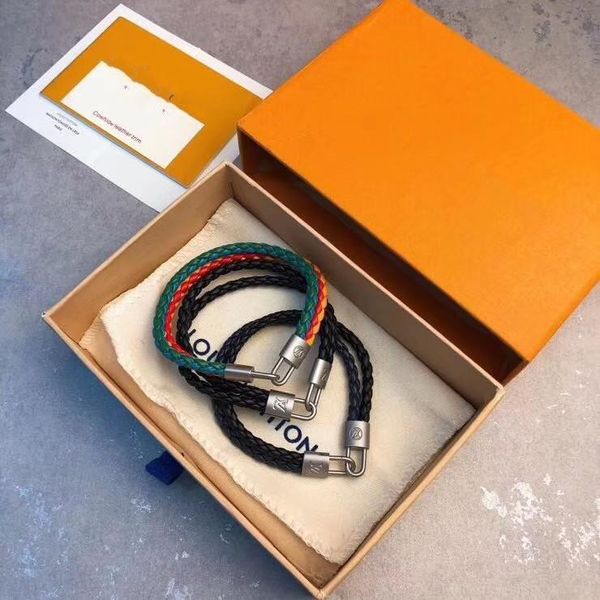 

2020 products bracelet metal cowhide bracelet classic alphabet bracelet for couple jewelry supply, Black