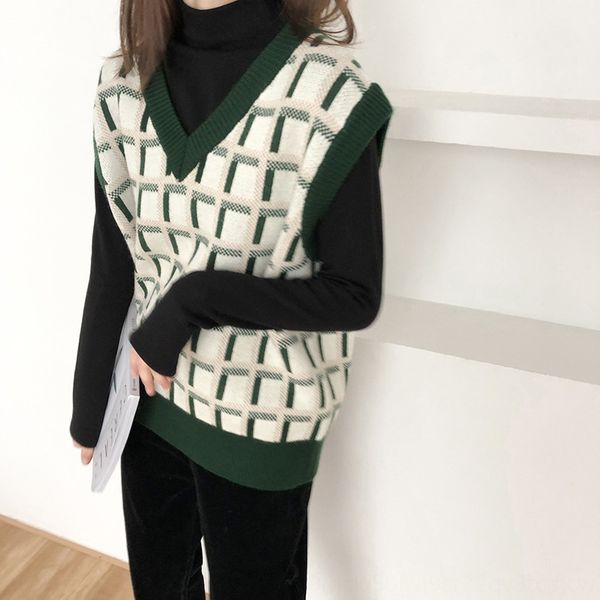 

three-color v-neck sweatervest sweatershort plaid vest women's 2019 winter new korean style casual sleeveless sweater top, Black;white