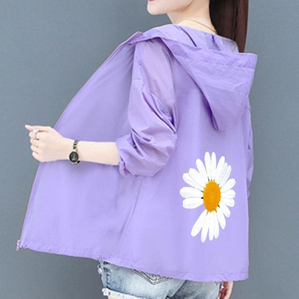 

уф-свет одежды одежды и тонкий солнцезащитный крем пальто для женщин 2020 новых корейских маргаритки распечатаны дышащий солнцезащитный крем, White;black