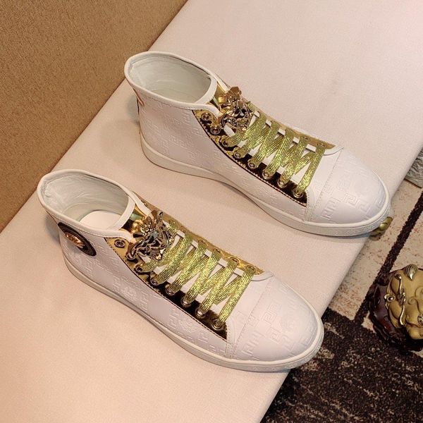 

2020t роскошь пользовательских medusa тисненой кожи комфортно высоких верхние случайные мужские короткие сапоги, высокого качества и модная, Black