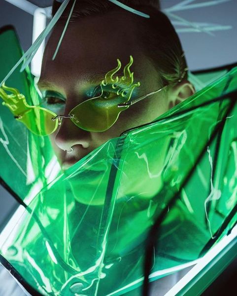 

2020 fashion fire wave side men sun wide flame women glasses sunglasses eyewear luxury sunglasses rimless party trending drsbk, White;black