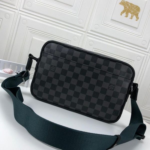 

fast delivery mens bag trend style crossbody bags messenger bags fashion classic men shoulder bag envelope with origin box