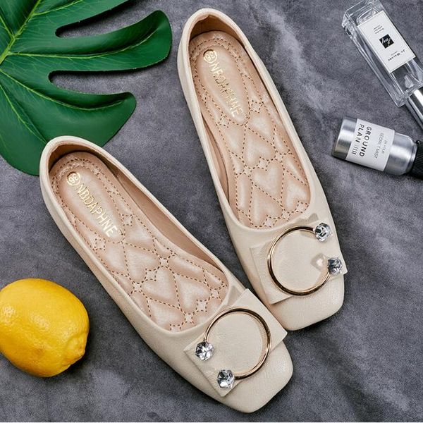 

large size women's shoes square head flat shoes women shallow mouth 2020 autumn new rhinestone casual, Black