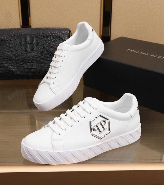 

2020wk brand designer to create a limited edition fashion trend wild casual comfortable shoes hiking shoes sports shoes original delivery, Black