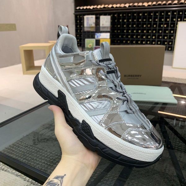 

2020okn menmen casual comfortable hiking sneakers hiking travel shoes outdoor survival adventure shoes original packaging and box delivery, Black