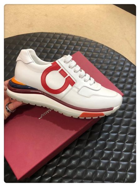 

2020 new summer and autumn designer men's sports shoes fashion trend wild copy
