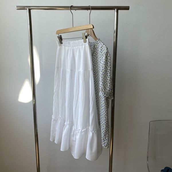 

cistanche 2020 summer new solid color pleated short cake high waist cake skirt white skirt small women 8119, Black