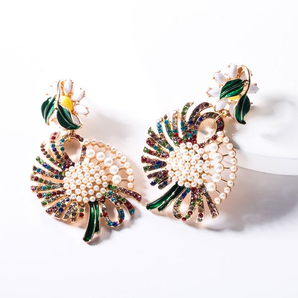 

мода преувеличена многослойную цветок масло капает высокого класса элегантные серьги полу-алмаз полу-жемчужные серьги женщин, Golden