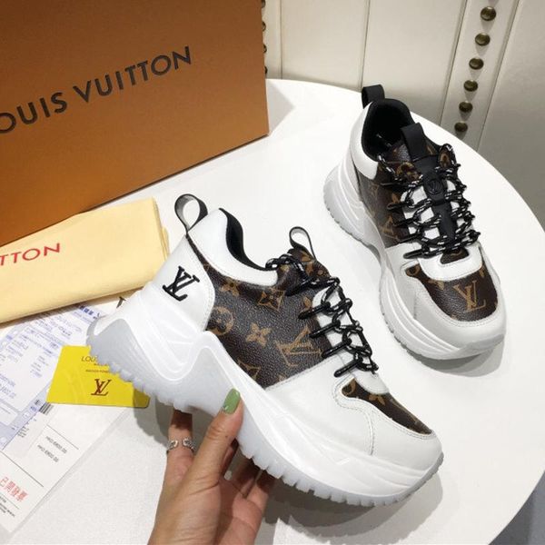 

designer luxury women's casual fashion shoes, women's outdoor casual shoes, leather material, original box, Black