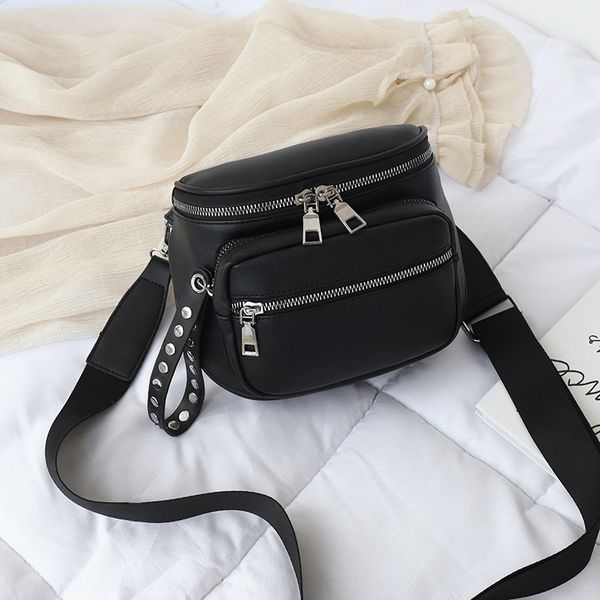

btm5s 2020 new korean fashion shoulder bag waterproof wear-resistant all-match fashion leisure outdoor travel single shoulder diagonal women