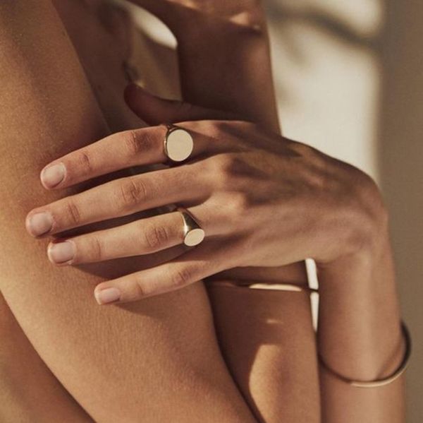 

chic women signet ring chunky round initial letter stamp band glossy stainless steel punk candid fashion jewelry, Silver