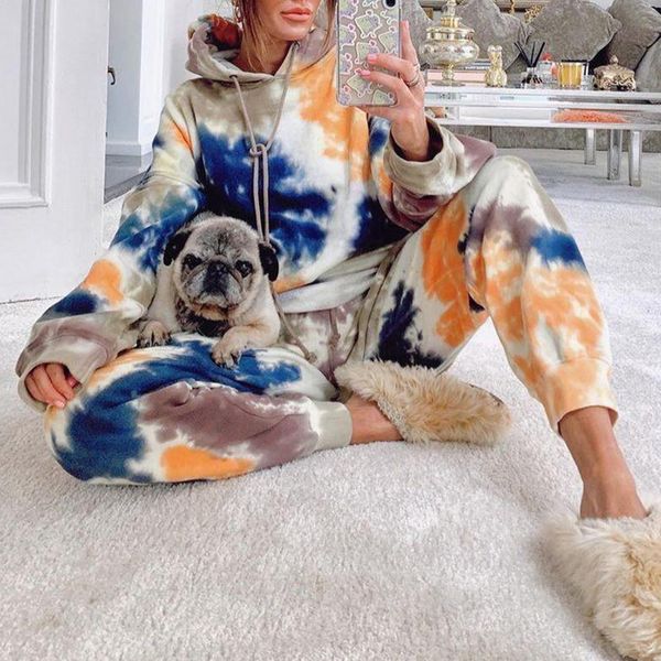 

2020 new spring autumn vintage women print tracksuit set casual short hooded sweatshirt + sport pant lady two piece set, White;red