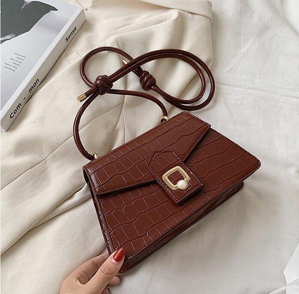 

factory wholesale women bag simple embossed stone womens shoulder bags sweet little fresh pearl messenger handbag leather fashion handbags, Black;red