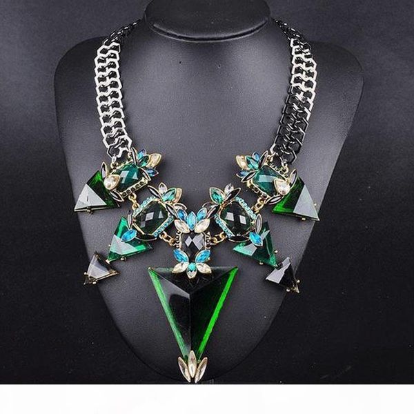 

2017 new fashion jewelry for women big triangle rhinestone statement necklace chunky chain crystal choker bib necklaces pendants, Golden;silver