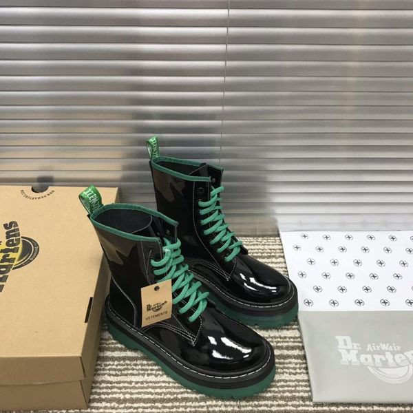 

in 2020, made of 1460rainbow leather material, keep warm and comfortable2