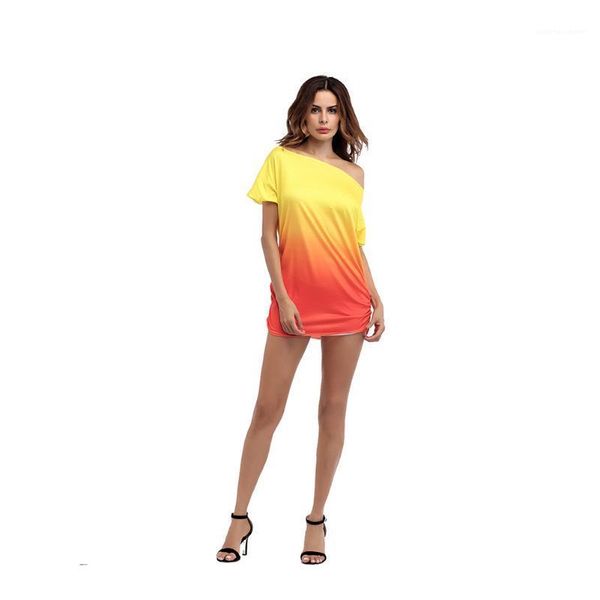 

тис lady sexy красочной tops девушки одежда лето дизайнер женщина gradient tshirts printed с коротким рукавом сыпучего, White