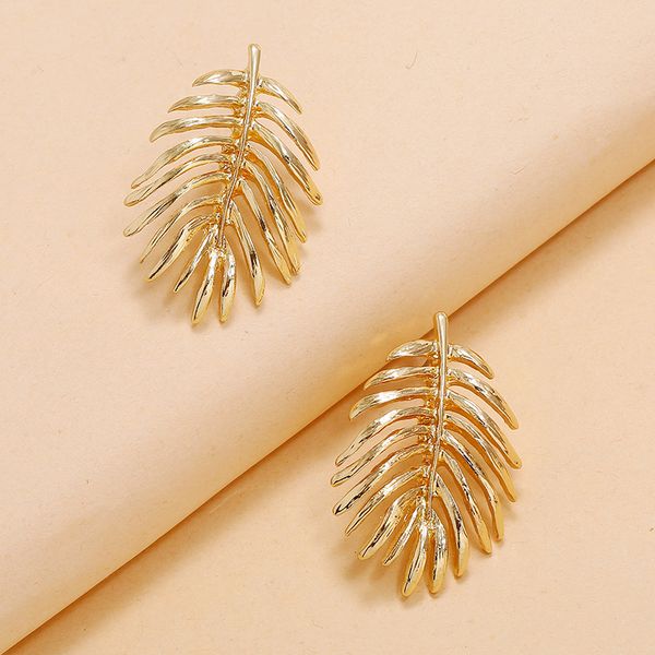 

simple creative design slim earrings temperament all-match metal european and american retro leaf shape fashion plant, Golden;silver