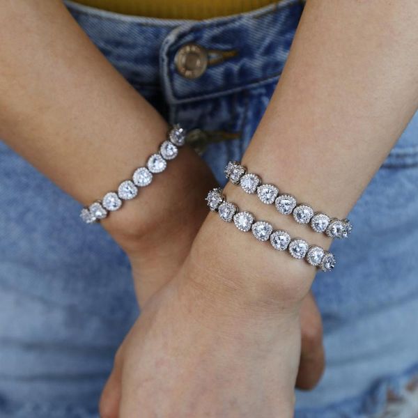 

2020 2 size shiny bracelet paved white cz dainty jewelry for women wedding gift 2020 new cool summer design, Golden;silver