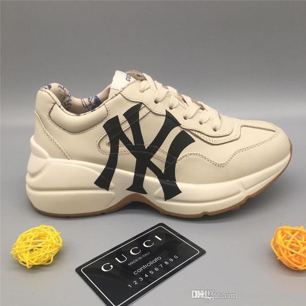 

2020 latest handmade casual shoes couple casual shoes fashion trend comfortable shoe size 35-45 type 39745400667ab