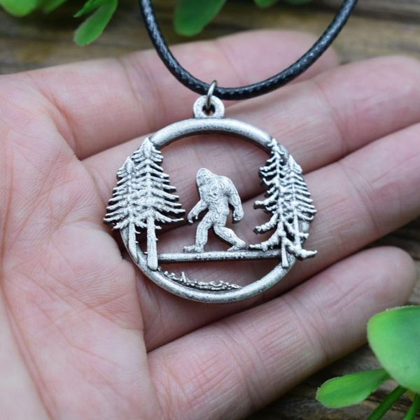 

1pcs bigfoot walking a log necklace sasquatch totem spirit animal, Silver