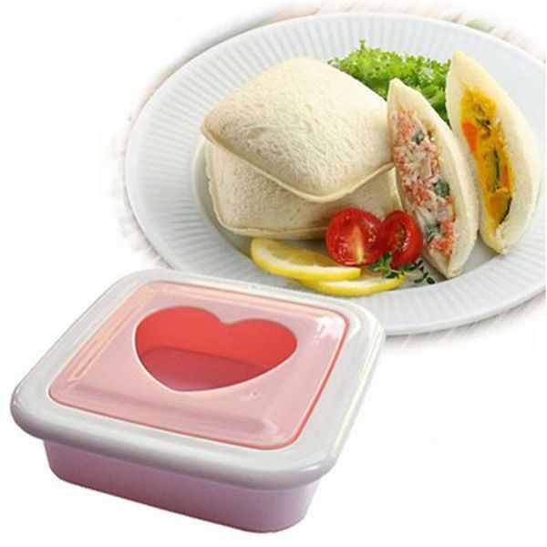 Nova forma do coração Sandwich Mold Amor Pão Toast Fazendo Mold Mold Toast cortador Sanduíches fabricante de ferramentas de cozinha