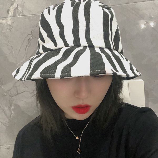 

uncanvas fashion accessories hat printed zebra sunhat for women casual styles cap with 12 pcs designer hat, Blue;gray