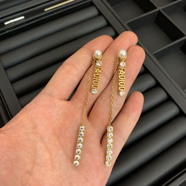 

send true version earrings latest product personality trend earrings for woman brass diamond earrings fashion jewelry, Silver