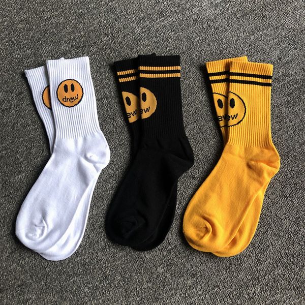 

2020 mens designer socks smile pattern cotton sock 3 colors black yellow white couple sock streetwear skateboard socks