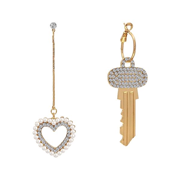 

Love Key Asymmetric Earrings Female Niche Temperament Earrings 2019 New Fashion Wild Earrings CX200707